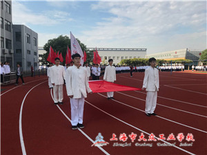 B69EA9D7AD6EAA944713C228BF722DE6