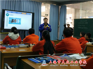 35EB75A06FDB1658FDB8691009854CDD