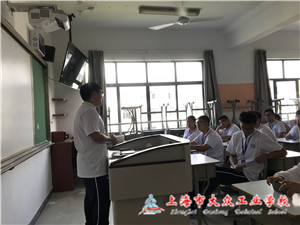 DAF712503C025C843BBBBDFC17F1E0F4